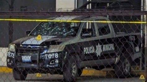 Cacer A De Policias Asesinan A Otro Oficial En Una Gasolinera De