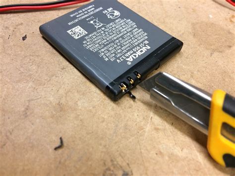 Making use of the Nokia phone batteries (or other phone batteries you