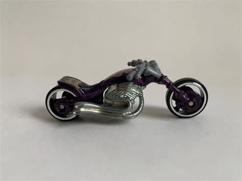 MINIATURA HOT WHEELS 1 64 LOOSE MOTO BLAST LANE CHOPPER EDIÇÃO