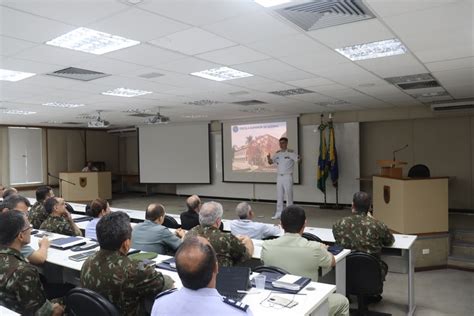 In Cio Do Curso Especial De Prepara O Para Oficiais Generais Na Esg