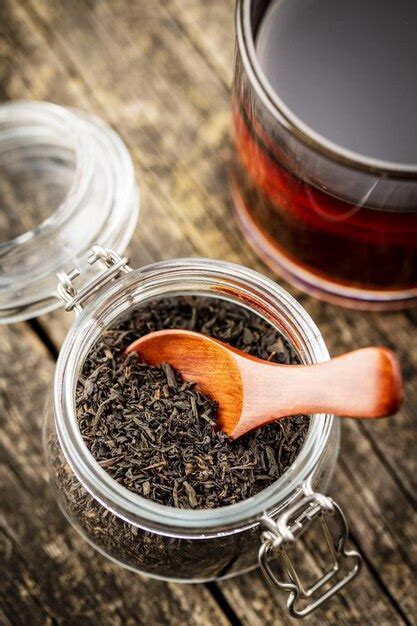 Premium Photo Dried Black Tea Leaves