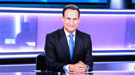 Miami News Anchors / Miami Anchor Heads To Smaller Market For Football ...