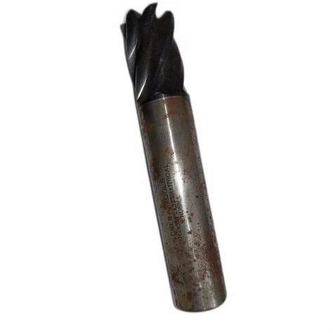 Solid HSS End Mill Overall Length 10 Inch Number Of Flutes 3 At Rs