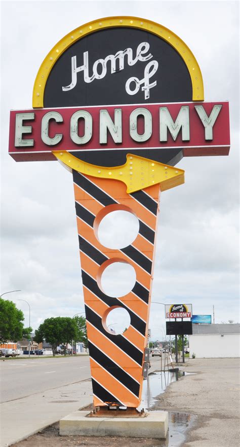 North Dakota Signs | RoadsideArchitecture.com