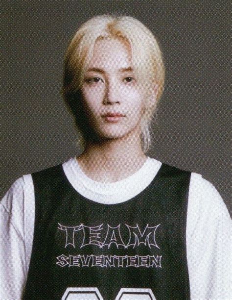 Pin By Dana Sami On Seventeen Jeonghan Seventeen Jeonghan Seventeen