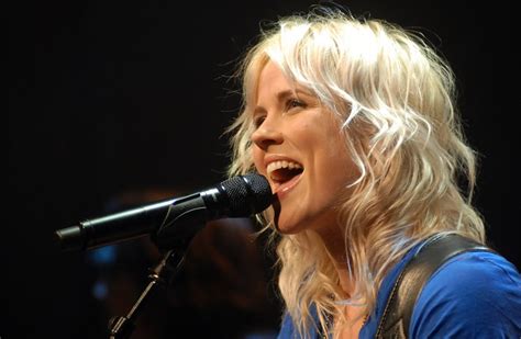 Picture Of Ilse Delange