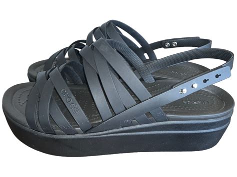 Crocs Brooklyn Strappy Low Wedge Platform Sandals Wo Gem