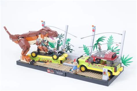 LEGO Jurassic World: T. Rex Breakout (76956) - town-green.com