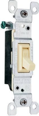 TradeMaster 660IGCACC20 Toggle Switch 15 A 120