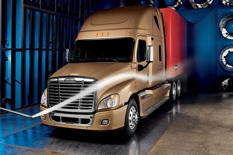 Cascadia Heavy Duty Truck Reviews Freightliner Trucks