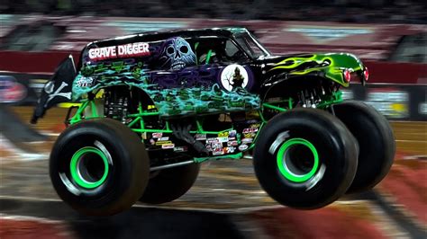 Monster Jam Arlington Freestyle Youtube