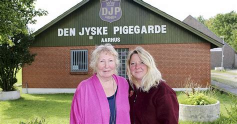 50 år med Den Jyske Pigegarde i Vejlby Din Avis