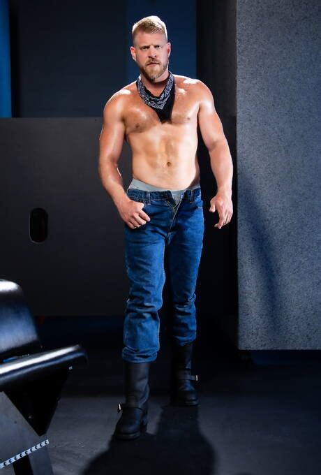 Naked Bodybuilder Pics Gay Bodybuilder Sex