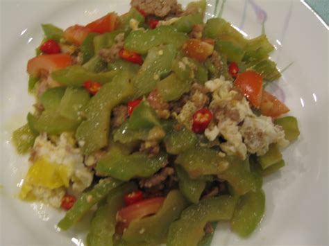 Ah Beh S Recipes Stir Fried Bitter Gourd With Minced Meat And Egg