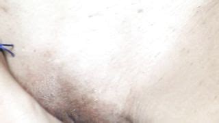 Lei Si Riscalda Con Un Enorme Dildo Nero Amaporn