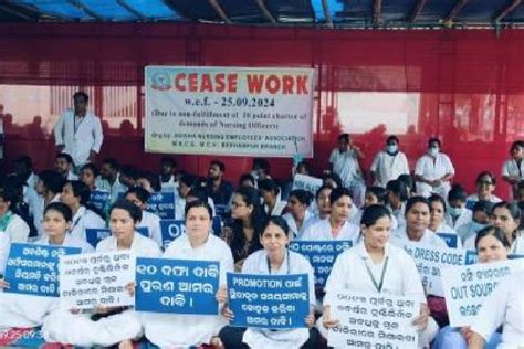 Nursing officers | Odisha nursing officers on strike demanding fulfillment of their 10-charter ...