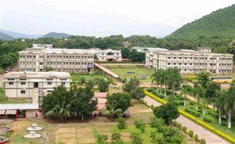 Cutm Paralakhemundi Reviews On Placement Faculty Hostel By Students