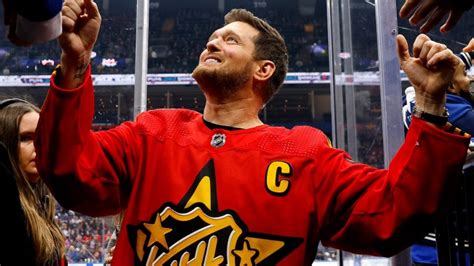 Michael Bublé Was High On Mushrooms At NHL All-Star Event