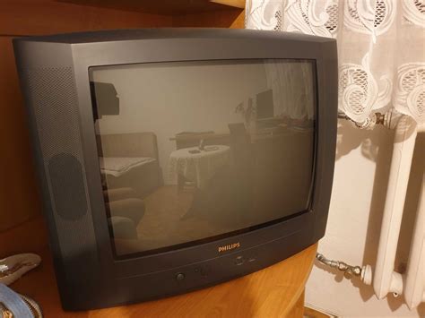 Telewizor Tv Philips Kineskopowy Z Pilotem Warszawa Targ Wek Olx Pl