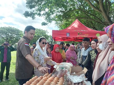 Wawali Ryan Kono Kembali Tinjau Bazar Pangan Murah Kali Ini Digelar Di