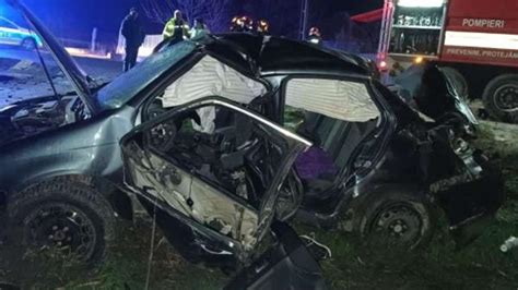 Accident Grav N Vaslui Patru Tineri N Stare Grav La Spital Dup Ce