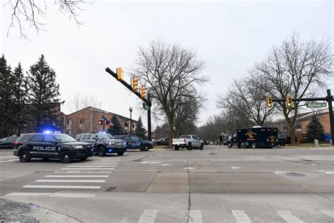 Barricaded Gunman Situation In Pittsfield Township Ends In Arrest 14