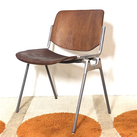 Dsc Chair In Beech By Giancarlo Piretti For Anonima Castelli