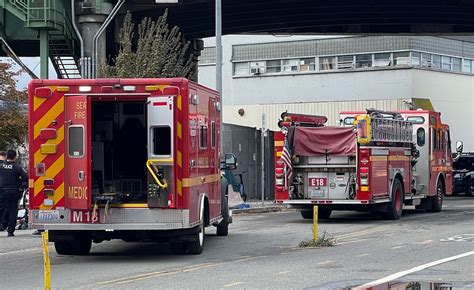 Seattle Fire Department Medic And Engine 18 Zack Heistand Flickr