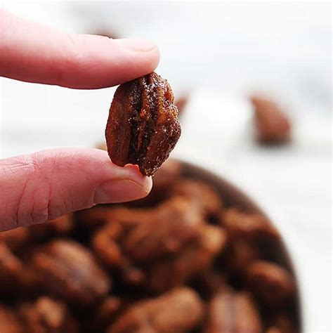 Slow Cooker Cinnamon Pecans Creme De La Crumb