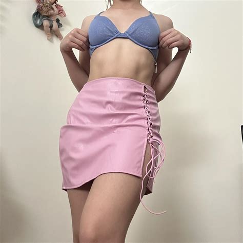 Women S Pink Skirt Depop