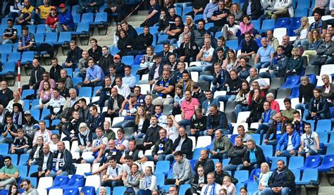 So Viele Fans Dürfen Zum Nächsten Hsv Spiel Gegen Darmstadt Mopo