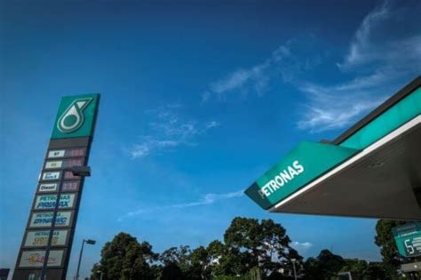 Pendapatan Petronas Susut Utusan Malaysia