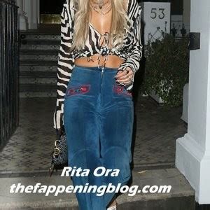 Rita Ora Shows Off Her Tits In London Photos Leaked Nudes Celebrity Leaked Nudes