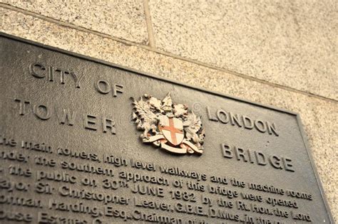 Tabla De La Informaci N Del Puente De La Torre En Londres Gran Breta A