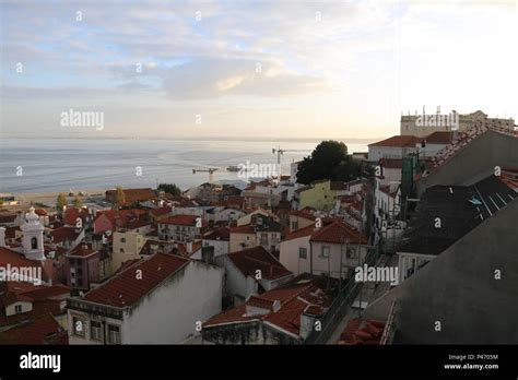 Lisboa Li Turismo Em Lisboa Alfama O Mais Antigo E Um