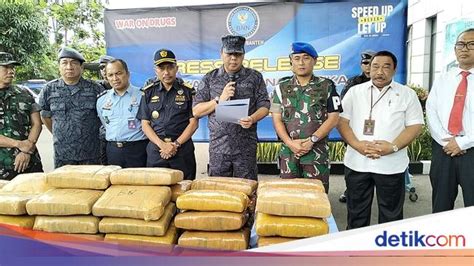 Kopda N Oknum Tni Jadi Kurir 52 Kg Ganja Tergiur Upah Rp 100 Juta