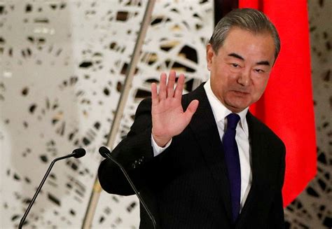 Senior Chinese diplomat calls for calm in Ukraine | Reuters