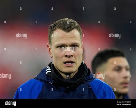 Allianz Arena M Nchen Deutschland November Viktor Claesson Fc