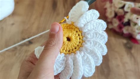 Wow Amazing Very Easy Crochet Daisy Motif Making Hacer Motivos De