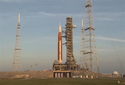 Sls Arrives At Lc B For Launch Teams Prepare For Multiple Launch