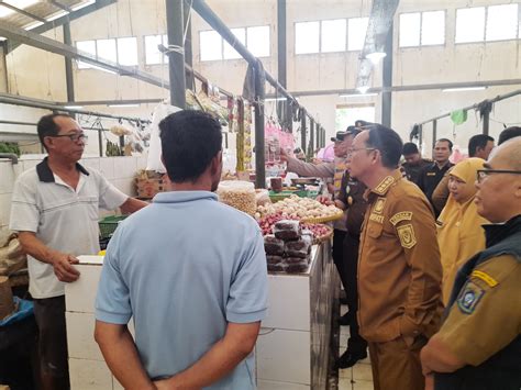 Pemkab Bateng Pantau Harga Komoditi Pangan Di Pasar Modern Koba