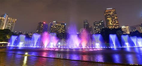 367 Klcc Park Fountain Show Stock Photos - Free & Royalty-Free Stock ...