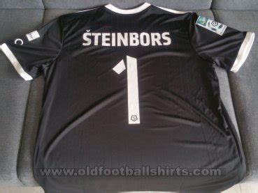 Arka Gdynia Goalkeeper Football Shirt 2018