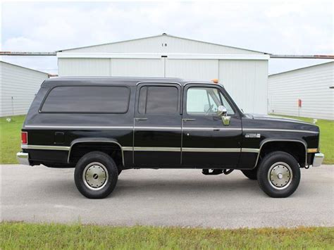 1987 Gmc Suburban 2500 4x4 Sierra Classic