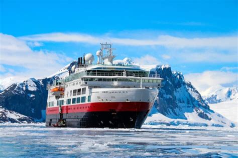 Antarctica Travel Cost: All You Need To know - Demotix.com