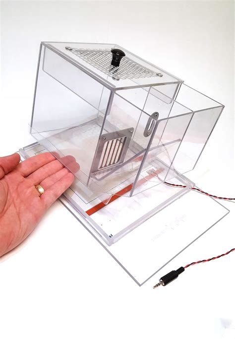 Custom Mouse Cages for Sleep Research | Signal Solutions