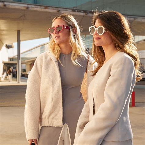 Las gafas de sol que María Pombo llevará hasta finales de verano