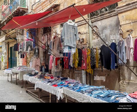 Sicily Vucciria Market High Resolution Stock Photography And Images Alamy