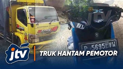 DIHANTAM TRUK PENGENDARA SEPEDA MOTOR TEWAS YouTube