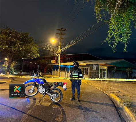 Hombre Muere Acribillado En Barrio M Xico Teletica